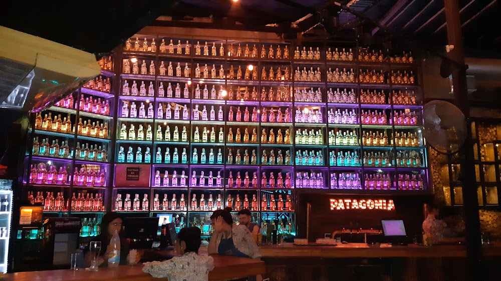 Jackson Bar